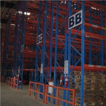 Dvojité hluboké regály